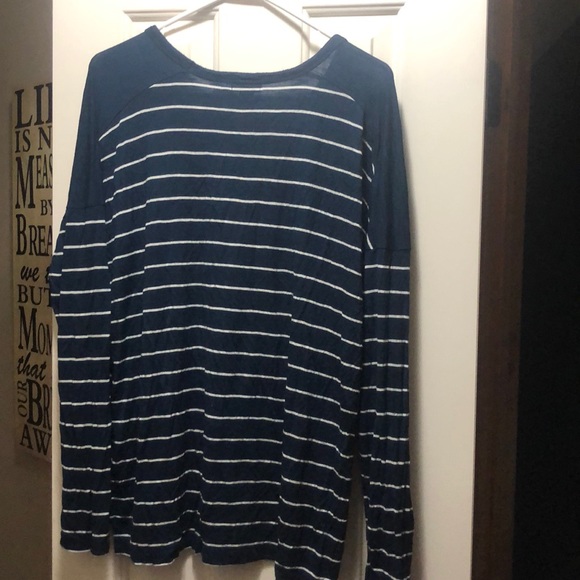 Blue Old Navy Long Sleeve with White Striped - Picture 4 of 4